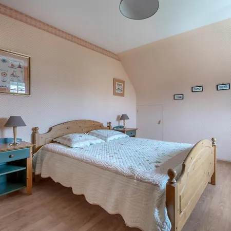 400m De La Plage, Maison De Famille Pour 7 *